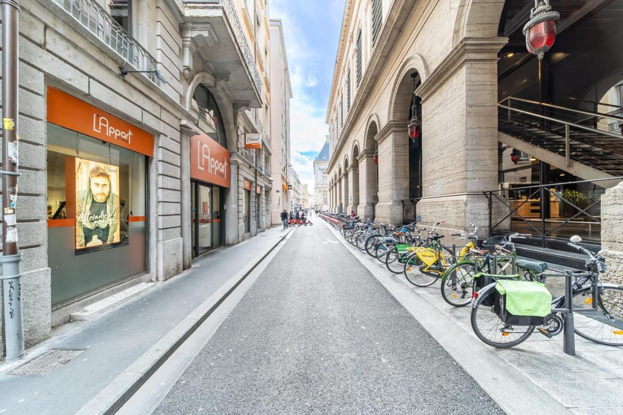 Les Suites De L'Opera - Apartment Ella For 4 People Lyon Luaran gambar